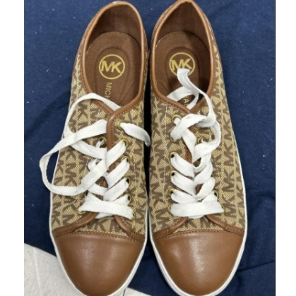 > Michael Kors Tan and Brown Monogram Sneakers Women's Size 8